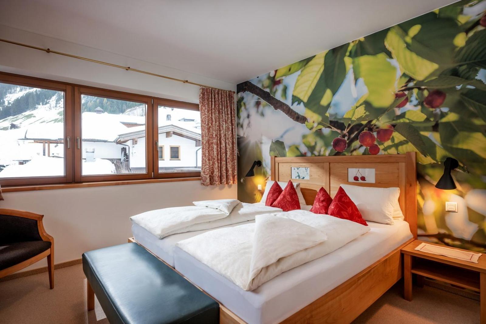 Natur- & Wanderhotel Tuxertal Exterior foto