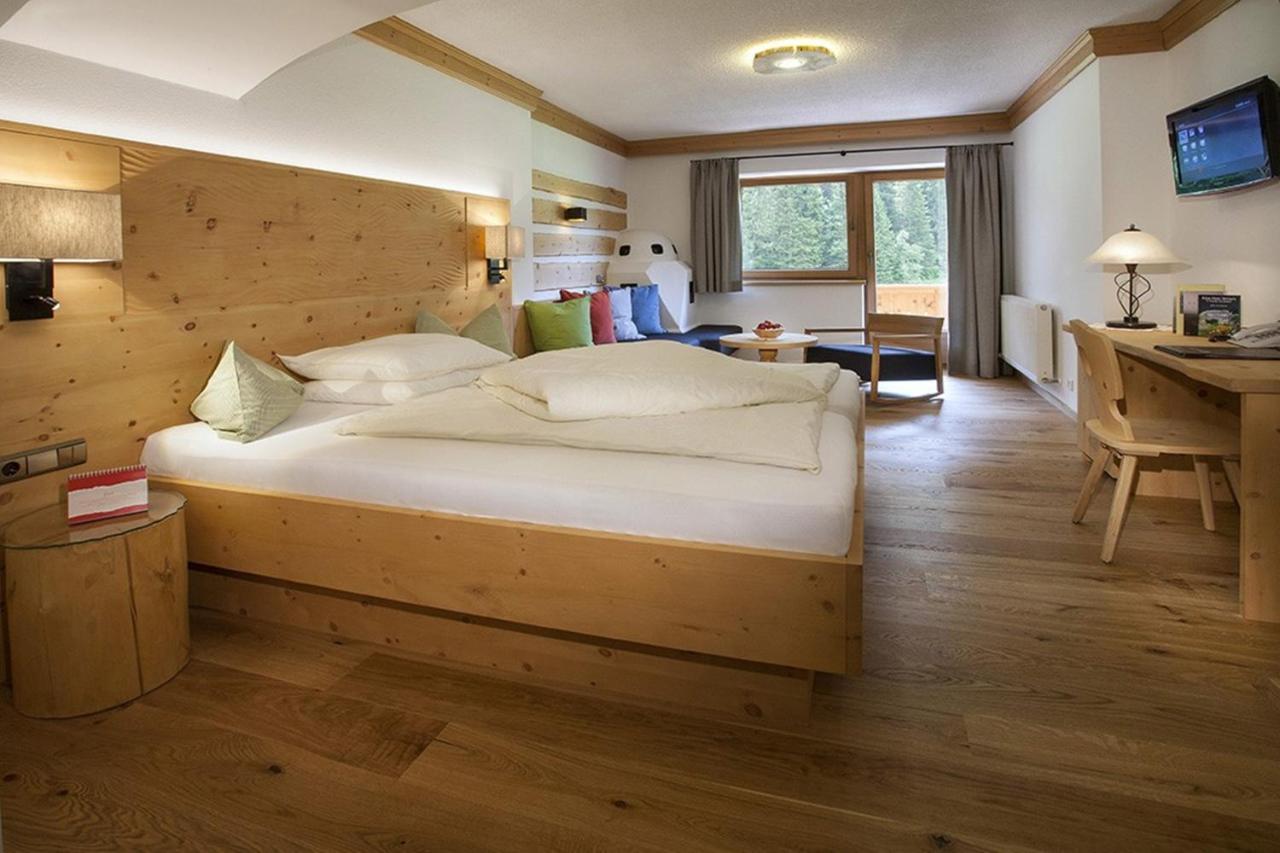 Natur- & Wanderhotel Tuxertal Quarto foto